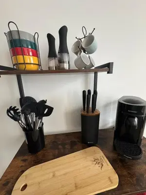 Cuisine ou kitchenette dans l'établissement El Castillo Face au Château et Climatisé
