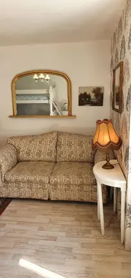 Coin salon dans l'établissement Wisteria House
