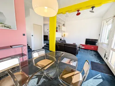 Coin salon dans l'établissement Xanadu - Maison Design 80