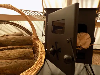 Plan de l'établissement Tente luxe vue Etang avec jacuzzi 4