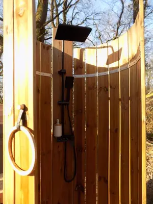 Plan de l'établissement Tente avec jacuzzi vue lac 1