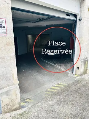Plan de l'établissement Le Goldorak, Hyper-centre, Garage privé et Climatisation