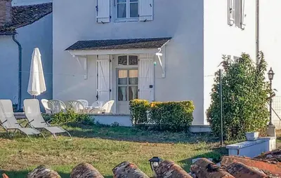 Jardin de l'établissement 2 Bedroom Cozy Home In Oradour-Fanais