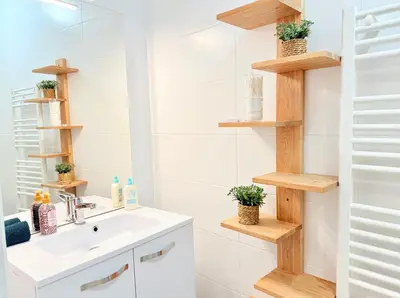 Plan de l'établissement TRIO HOME,3 chambres, parking privé gratuit, wifi haut débit, 10min LA ROCHELLE,15min île de ré