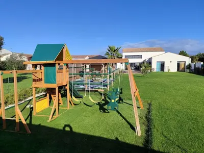 Aire de jeux pour enfants de l'établissement La villa du bonheur