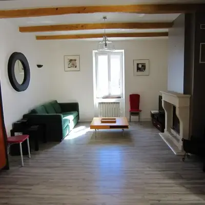 Charming 100m2 House in Croix-Chapeau