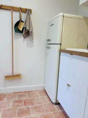 Cuisine ou kitchenette dans l'établissement Cozy apartment Chez Simone