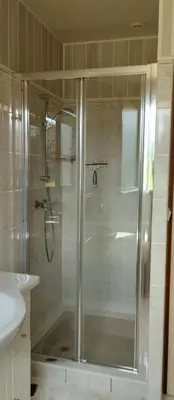 Salle de bains dans l'établissement Au fief du château