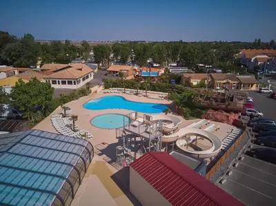 Piscine de l'établissement Camping 2 Plages et Océan - Maeva ou située à proximité