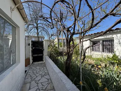 Jardin de l'établissement Maison 4 pièces LA ROCHELLE - LR000-015