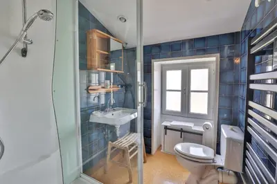 Salle de bains dans l'établissement Domaine de la Coudre