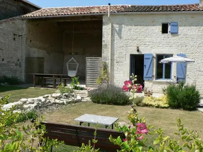 Jardin de l'établissement La Petite Maison