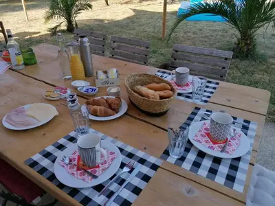 Nourriture dans la maison de vacances ou à proximité