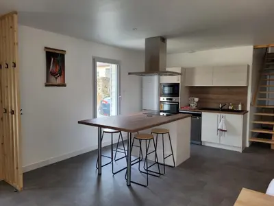 Cuisine ou kitchenette dans l'établissement Les écuries