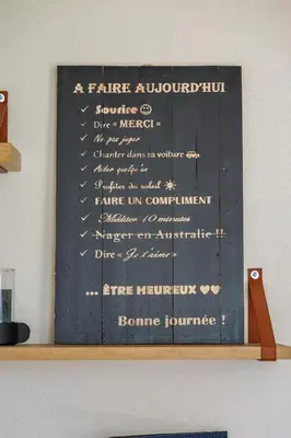 Certificat, récompense, panneau ou autre document affiché dans l'établissement Maison du bonheur #Haut de Gamme