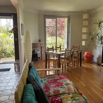 Havre de paix cosy avec jardin proche du centre-ville de Poitiers