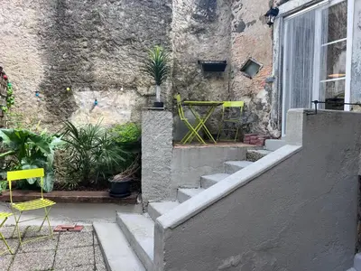 Jardin de l'établissement Atelier 9