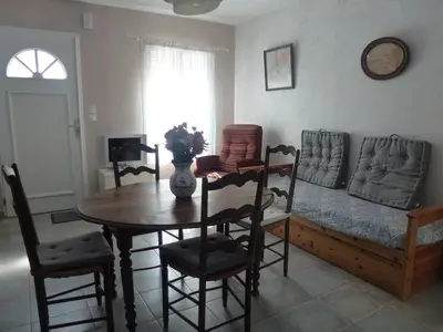 Coin salon dans l'établissement Maison au calme