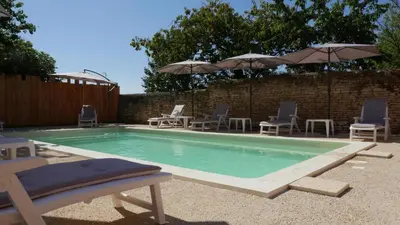 Piscine de l'établissement Le clos de la huppe - suite familiale ou située à proximité