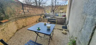 Plan de l'établissement Charmant T2 Duplex avec Terrasse au bord du Clain