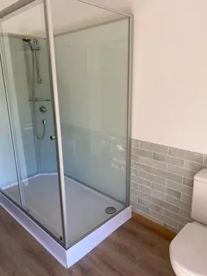Salle de bains dans l'établissement Les Rimpaudieres