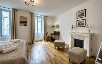 Coin salon dans l'établissement Awesome Home In Verteuil-Sur-Charente