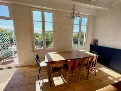 Balcon ou terrasse dans l'établissement Gîte La Bergeronnette