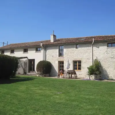 Le Noisetier at Les Hiboux Gites