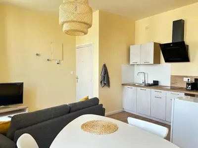 Cuisine ou kitchenette dans l'établissement Appartement - 1 chambre - Centre-ville
