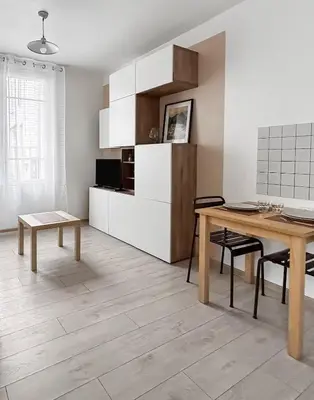 Cuisine ou kitchenette dans l'établissement Studio Bien placé Centre Historique de Saintes