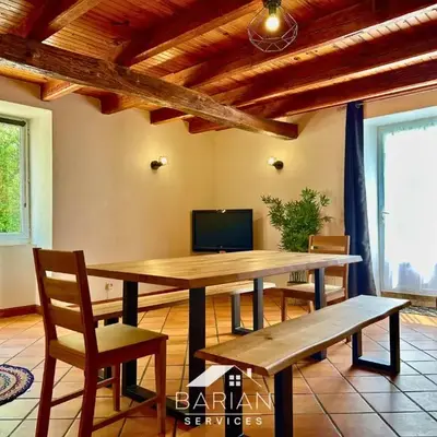 Maison climatisée 8 personnes - 3 chambres - calme et détente