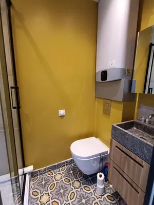 Salle de bains dans l'établissement Le Petit Jacques Cognac Studio