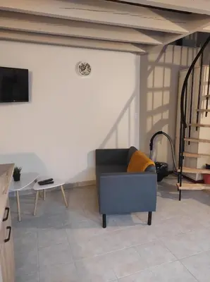 Télévision ou salle de divertissement dans l'établissement La Casa de Sahé