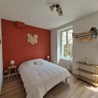 Charmant studio avec cour privée
