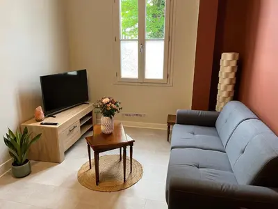 Télévision ou salle de divertissement dans l'établissement La casuccia Galliéni