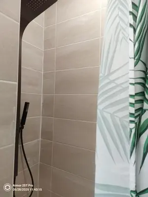 Salle de bains dans l'établissement Appartement 35m2 a l'étage ,1 lit double