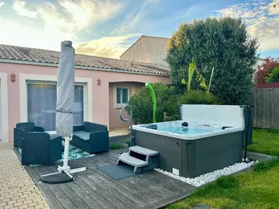 Plan de l'établissement Chambre cosy dans maison familiale avec petit déjeuner chez Olivier et Manuel à Clavette, proche La Rochelle