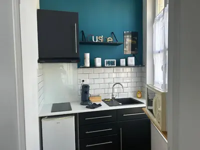 Cuisine ou kitchenette dans l'établissement Chez Zélie