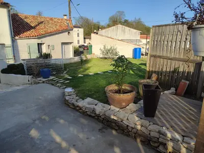 Jardin de l'établissement Papillon de la peroterie