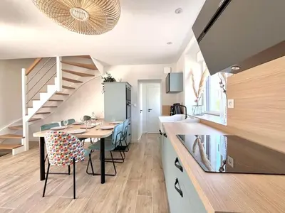 Cuisine ou kitchenette dans l'établissement Le Petit Héros Gîte