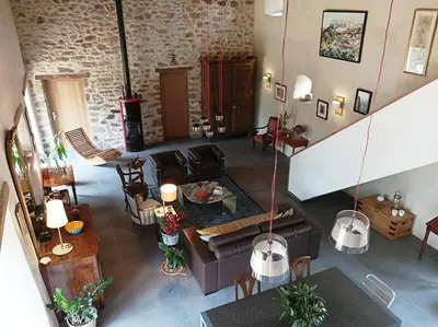 Coin salon dans l'établissement Escale Gâtine