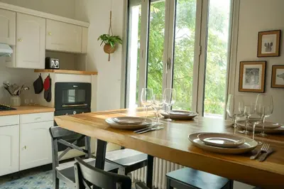 Cuisine ou kitchenette dans l'établissement Appartement vue mer - Châtelaillon-Plage - Maison Eole