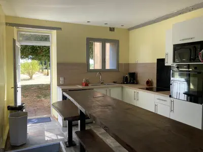 Cuisine ou kitchenette dans l'établissement Gîte de Font Valet