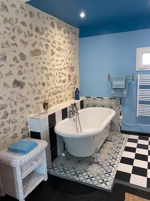 Salle de bains dans l'établissement La Métairie Maison de Charme