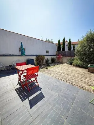 Plan de l'établissement Beauregard, grande terrasse et confort