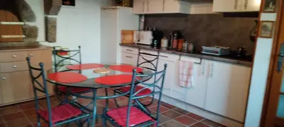 Cuisine ou kitchenette dans l'établissement Le four à pain