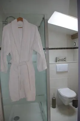 Salle de bains dans l'établissement Le Clos des Oiseaux