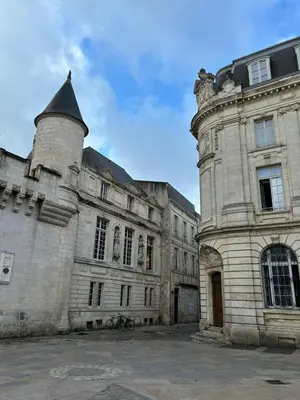 Plan de l'établissement Studio cosy hyper centre la Rochelle