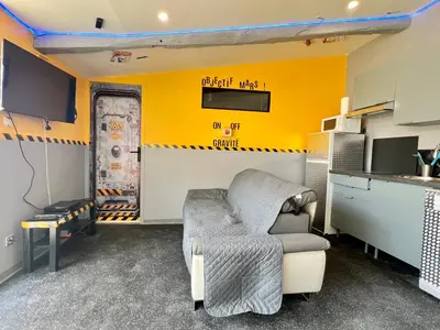 Cuisine ou kitchenette dans l'établissement MissionScope Maison avec Jacuzzi à 5 min du Parc