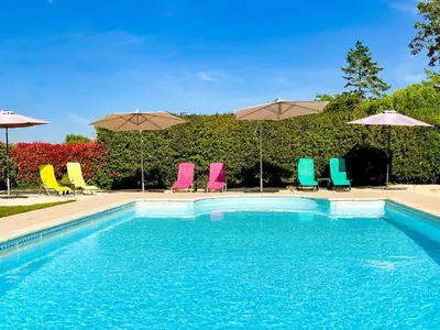 Piscine de l'établissement La Vieille Fromagerie ou située à proximité